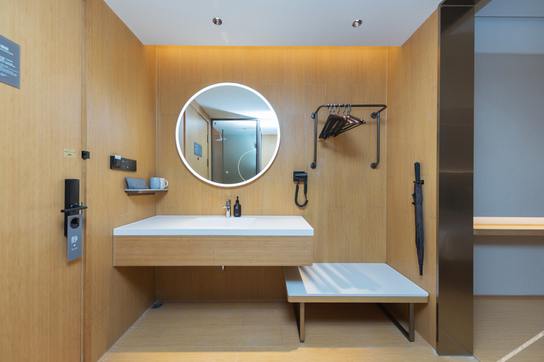 Bathroom 3, JI Hotel Shiyan Shanghai Road, Shiyan