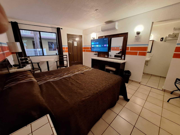 Bedroom 2, Motel Jabaloyas, Tijuana