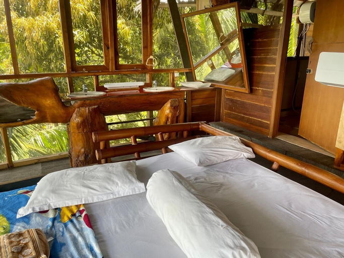 Bedroom 9