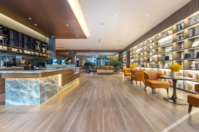 Food & Drinks 5, Hanting Hotel Longxi People's Square, Dingxi