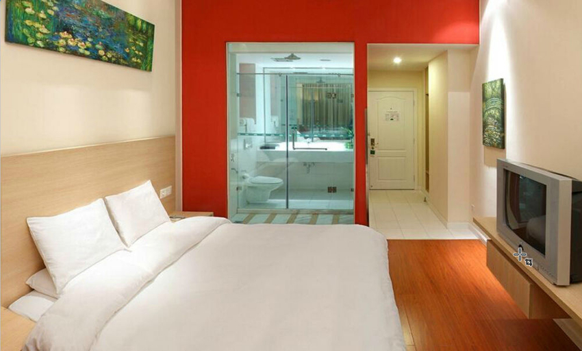 Bedroom 23