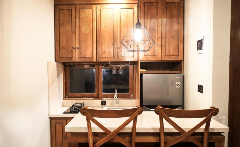 Dining Room 2