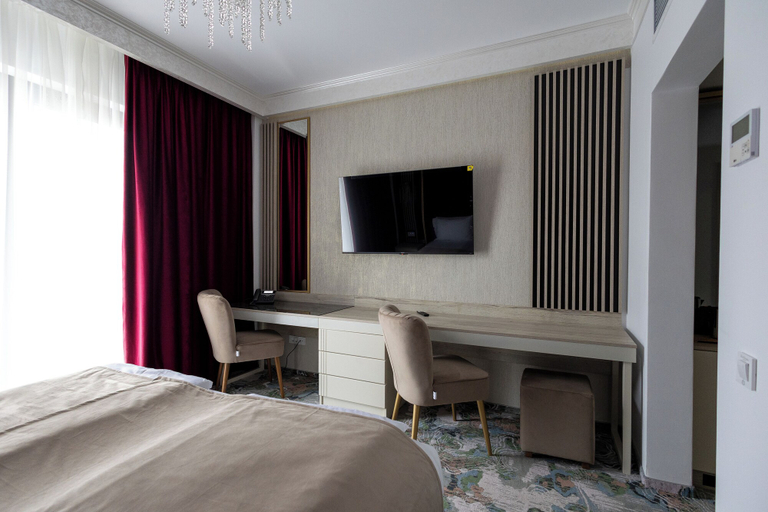 Bedroom 2, Chitulescu Hotel, Targoviste
