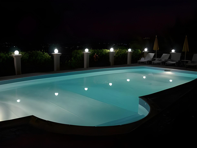 Others 5, Nostos, Ionian Islands
