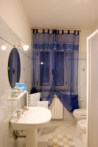 Bathroom 4, Il Giardino degli Ulivi Castiglione del Lago, Perugia