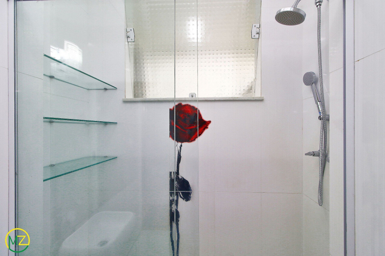 Bathroom 2, Ronald II, Rio de Janeiro