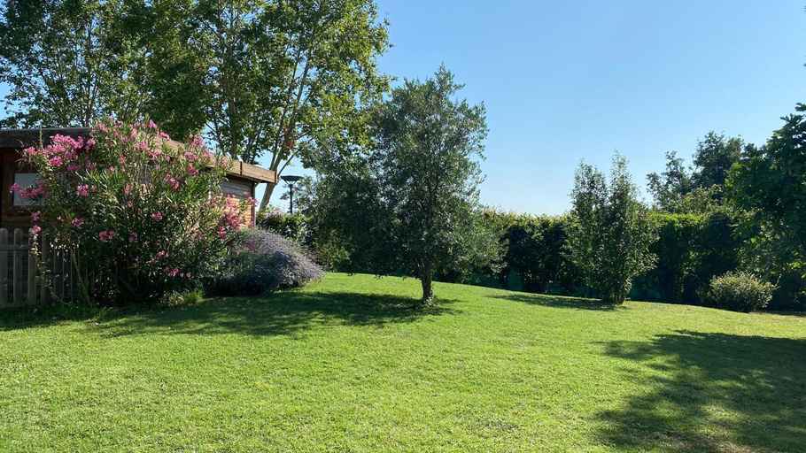 Others 4, Gites de Marchet, Tarn-et-Garonne