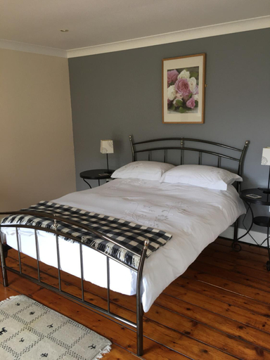 Others 5, The Barn Bed and Breakfast, Halton