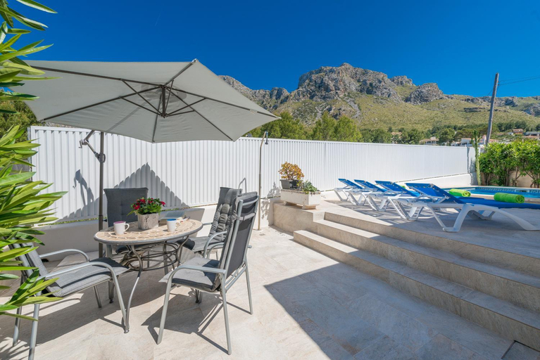 Swimming pool 4, Villa Divina in Betlem, Baleares