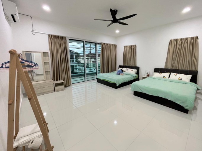 Bedroom 6