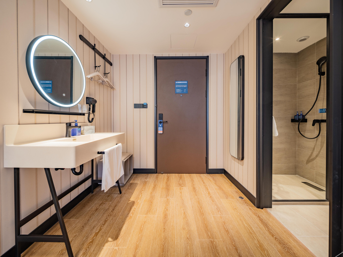 Bathroom 4, Hanting Hotel Xi'an Jingwei Jili Industrial Park, Xi'an