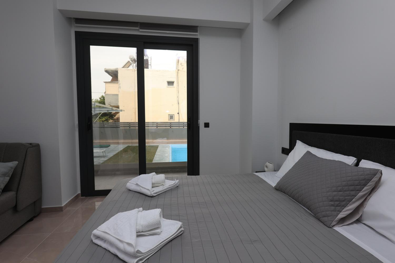 Bedroom 3, Luana Monte Apartments, Crete