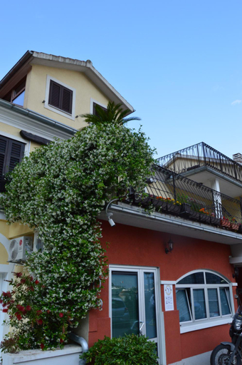 Others 3, Apartments Qualitas