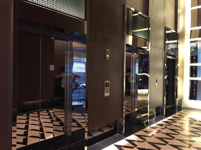 Exterior & Views 1, Studio Apartment Near BTS SkyTrain Free Wifi, Wattana