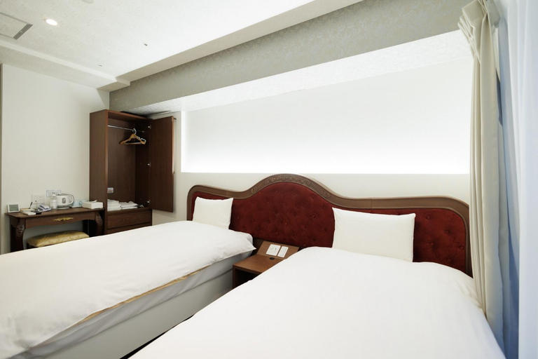 Bedroom 18