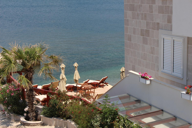 Others 5, Apartments Harmonia