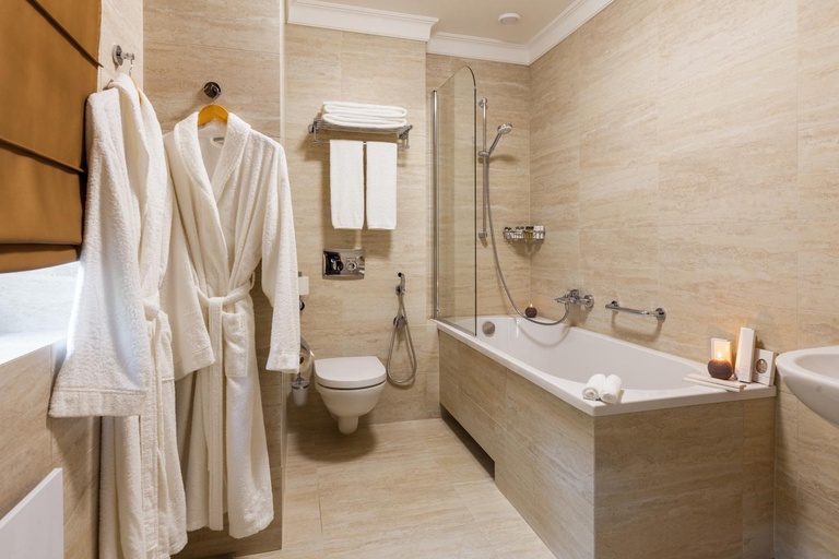 Bathroom 4, Crystal Hotel, Shevchenkivs'kyi