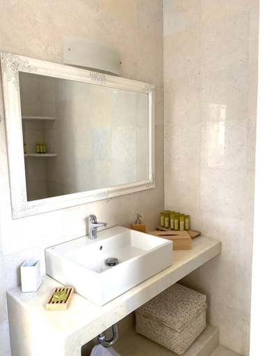 Others 5, Villa Artemis, South Aegean