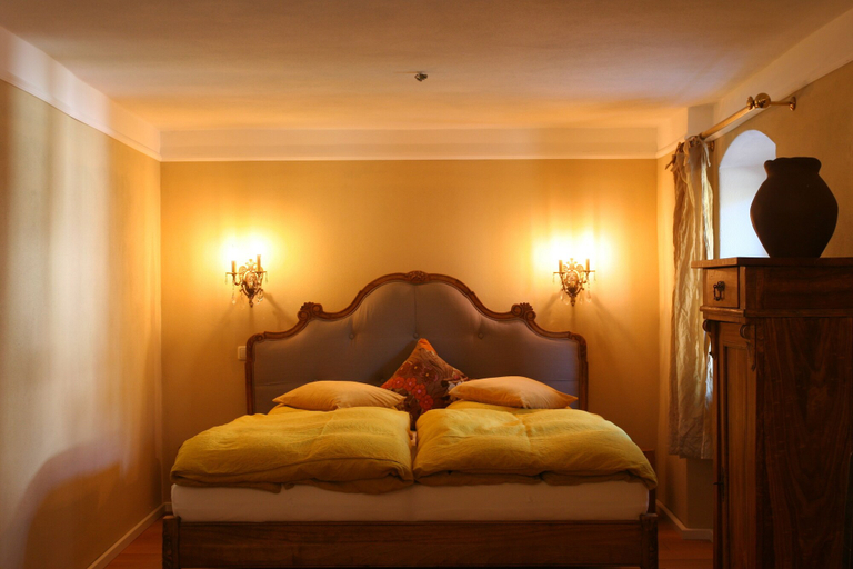 Bedroom 4, Bräustüberl Schönbrunn, Wunsiedel im Fichtelgebirge