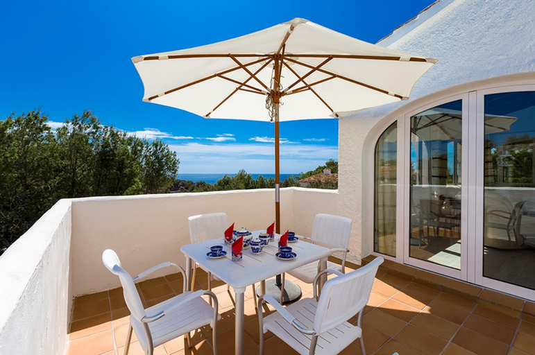 Others 4, Villas Guzman - Milou, Alicante