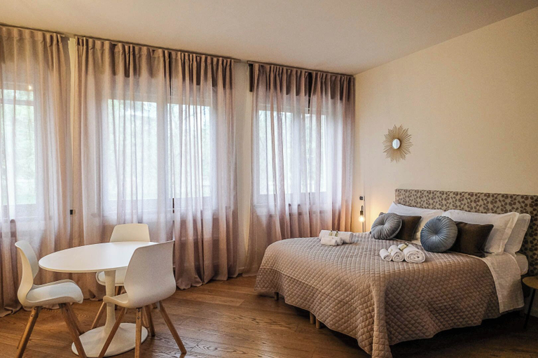 Bedroom 3, Verona Suites and Rooms, Verona