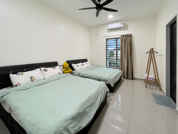 Bedroom 8