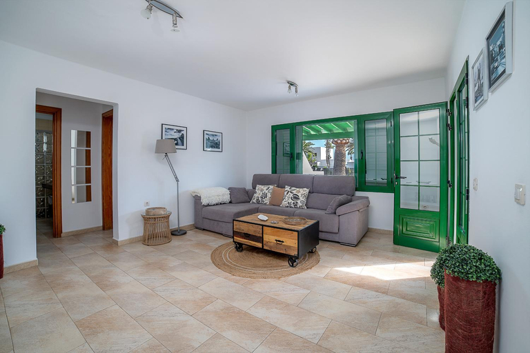 Shared lounge/TV area 2, VV Tamia by HH, Las Palmas