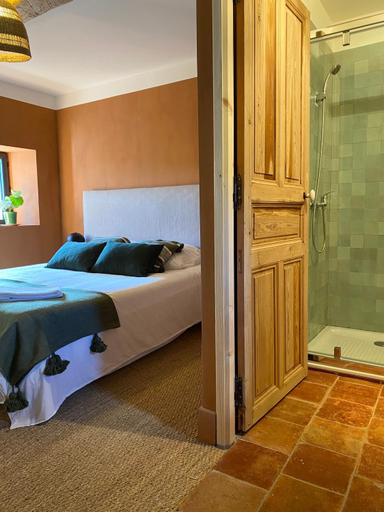 Others 2, La Bartassade - Splendide chambre d'hotes, independante et moderne, Gard