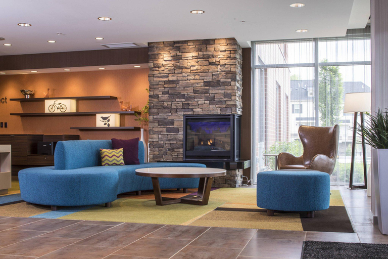 Public Area, Fairfield Inn & Suites by Marriott Pittsburgh North/McCandless Crossing, Allegheny