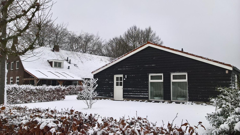 Others 5, Bungalow Buitenlui, Gilze en Rijen