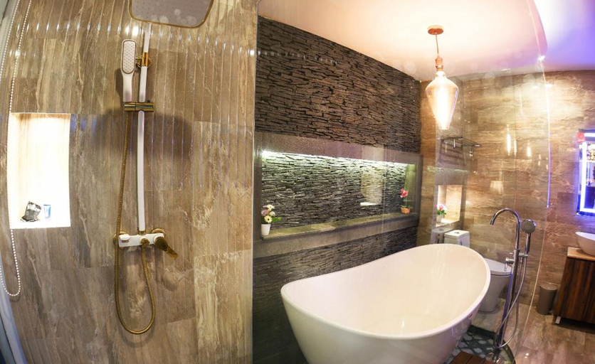 Bathroom 3