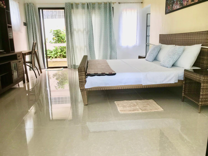 Others 4, Shrivasta Cottages, Mambajao