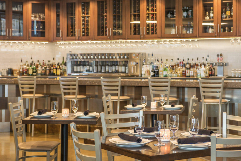 Food & Drinks 5, SpringHill Suites by Marriott Denver Downtown, Denver