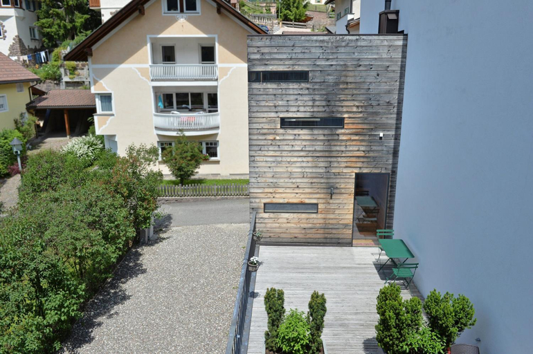 Others 4, Design Lodge The Cube, Bolzano