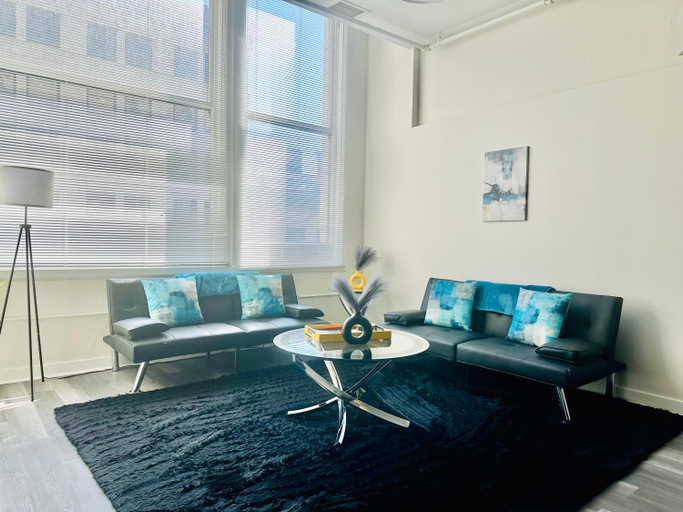 Others 4, Executive Vacation Suite for 4, Marion