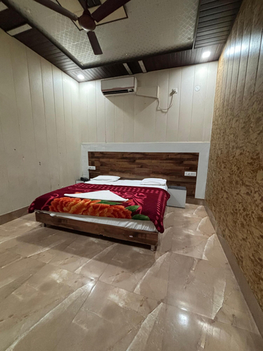 Bedroom 5, Hotel Indigo, Rohtak