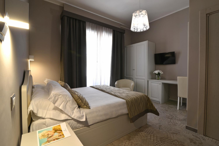 Others 5, Residenza del Corso, Matera