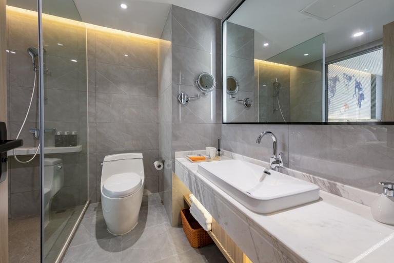 Bathroom 3, Kyriad Marvelous Hotel Shantou Chaoyang Mingrun Plaza, Shantou