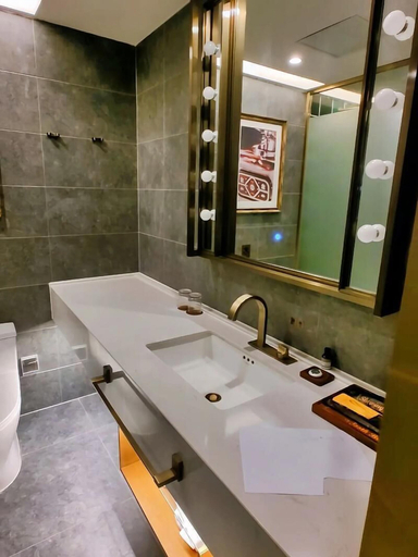 Bathroom, Jessica's Hourse, Shanghai