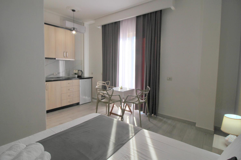 Others 4, "Vision 4 Ksamil" Villa - Apartments and Rooms, Sarandës