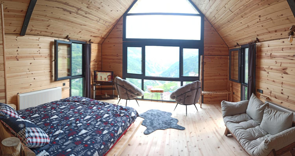 Others 2, Ekakta bungalov, Ardeşen