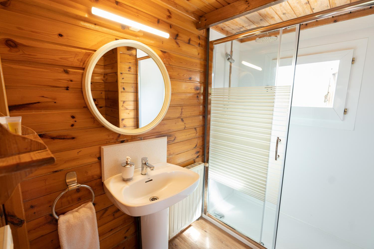 Bathroom 3, Vall d'Ager Resort & Camping, Lleida