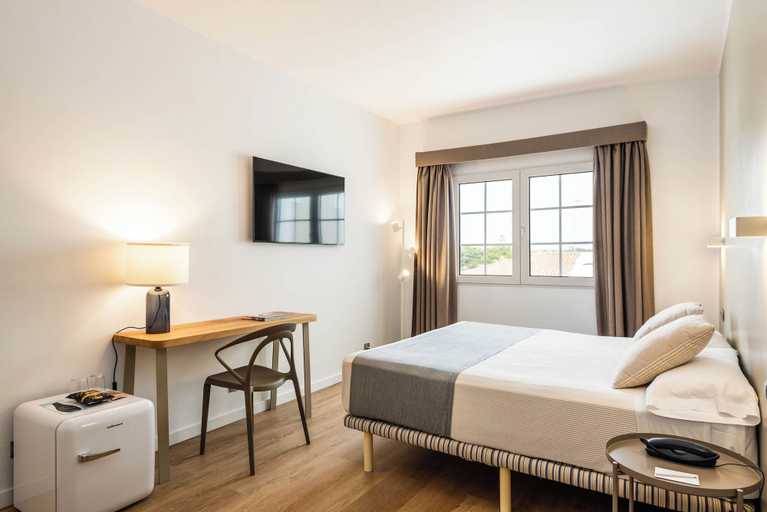 Bedroom 4, Hotel Patricia Menorca, Baleares