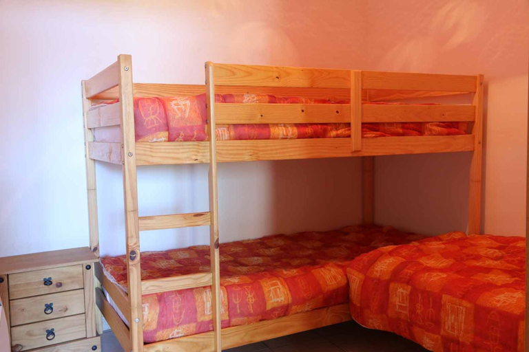 Bedroom 2, Ferme Equestre Les Coccinelles, Alpes-de-Haute-Provence