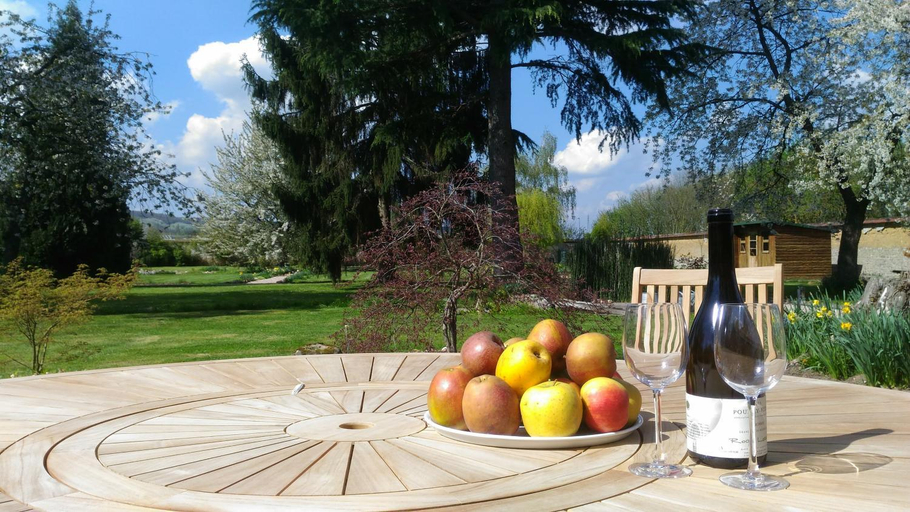 Others 5, Le Jardin Des Erables, Eure