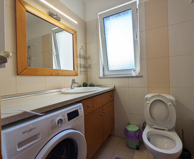 Bathroom 2, Tamar's place, Crete