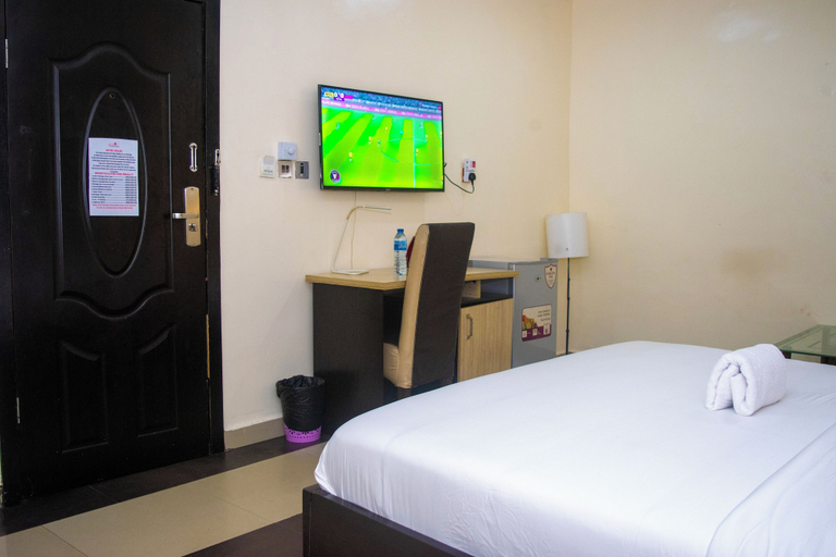 Bedroom 2, Ai-Royal Hotel & Suites, Ikorodu