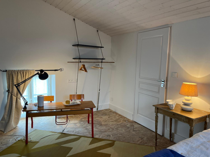 Bedroom 2, LE CLOS DE FLO 17, Charente-Maritime