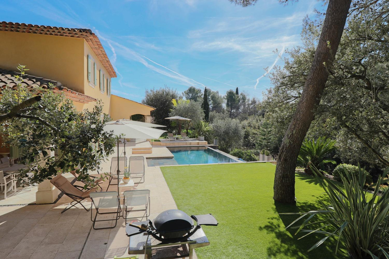 Others 2, Peaceful Villa with Infinity Pool, 10' from the Center of Antibes, Alpes-Maritimes