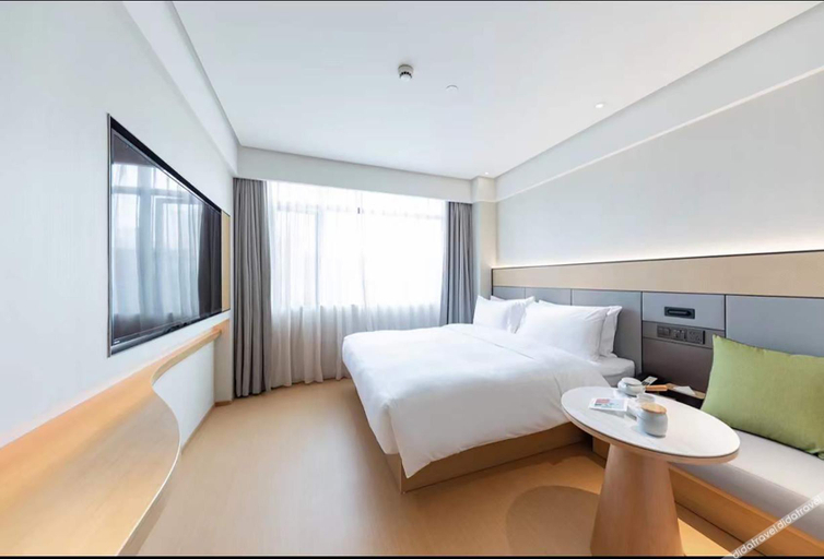 Bedroom 2, Ji Hotel Shanghai Xujiahui Nandan Road, Shanghai